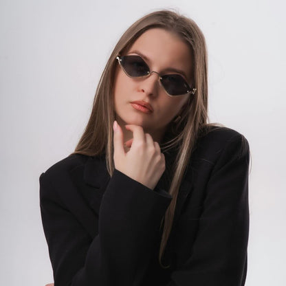 Emily napszemüveg